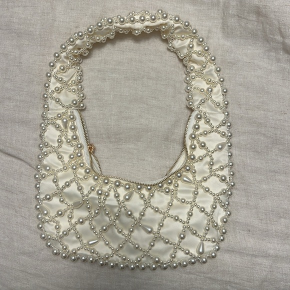 Lucy Satin Pearl Handbag - Picture 3 of 3